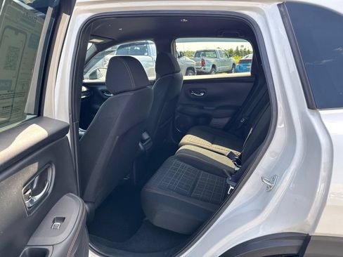 Certified 2024 Honda HR-V Sport image 29