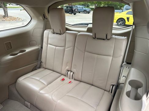 Used 2013 Nissan Pathfinder SL w/ Trailer Tow Pkg AWD/4WD image 19