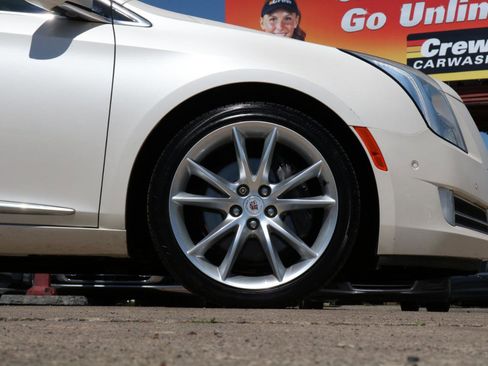 Used 2014 Cadillac XTS Premium FWD image 7