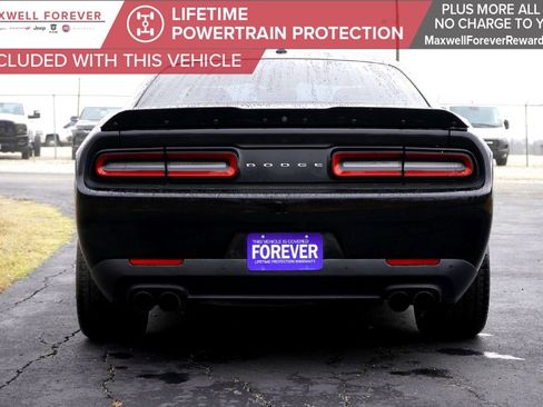 Used 2022 Dodge Challenger GT image 7