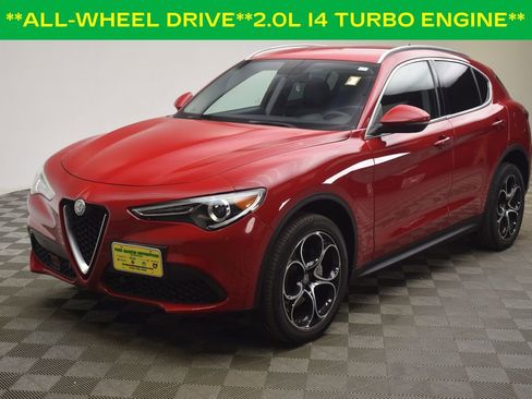 Used 2019 Alfa Romeo Stelvio Ti image 3