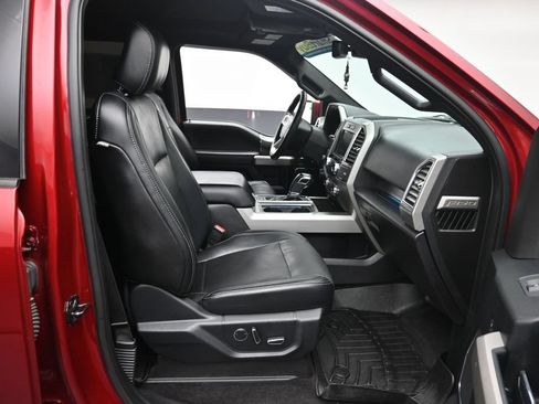 Used 2016 Ford F150 Lariat w/ Equipment Group 502A Luxury AWD/4WD image 9