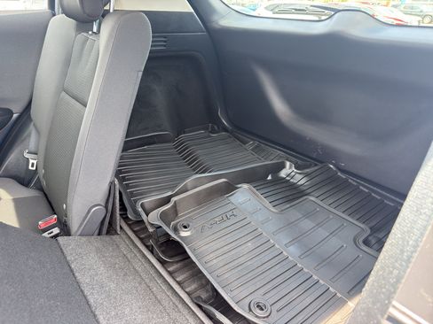 Used 2022 Honda HR-V EX image 35