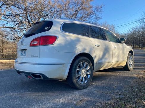 Used 2014 Buick Enclave Leather image 6