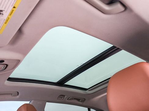 Used 2023 Audi Q8 Premium w/ Convenience Package image 41