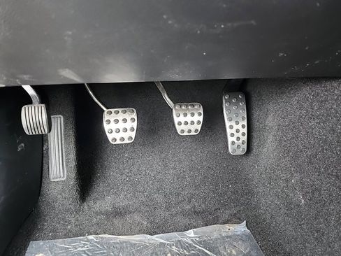 Certified 2023 Dodge Challenger R/T Scat Pack w/ Plus Package image 13