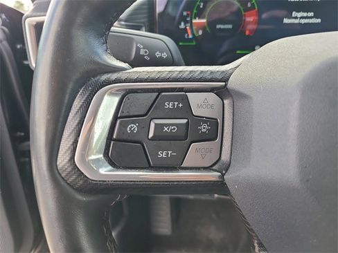 Used 2025 Ford Mustang Premium image 22