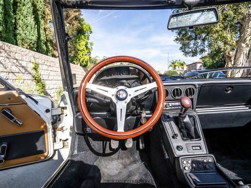 Used 1989 Alfa Romeo Spider Graduate image 53