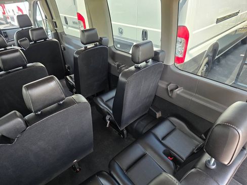 Used 2023 Ford Transit 350 XL RWD image 24