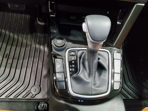 Used 2024 Kia Seltos EX image 31