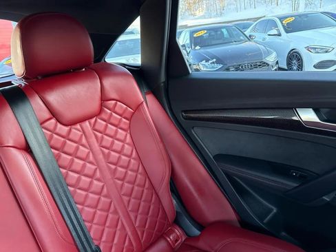 Used 2023 Audi SQ5 Premium Plus w/ Premium Plus Package image 63