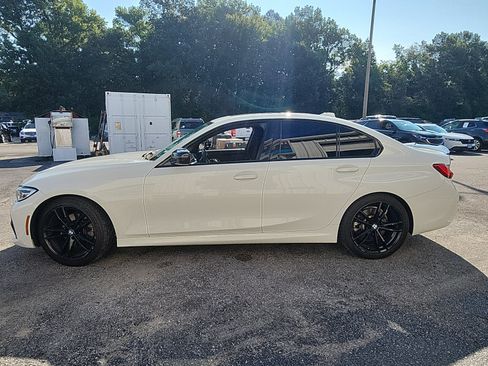 Used 2021 BMW 330i xDrive Sedan w/ M Sport Package AWD/4WD image 2