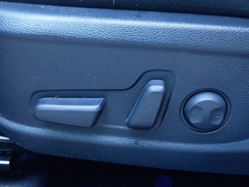 Used 2025 Kia Soul S FWD image 14