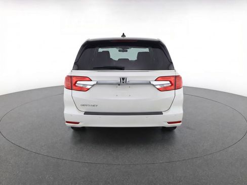 Used 2018 Honda Odyssey EX-L image 7