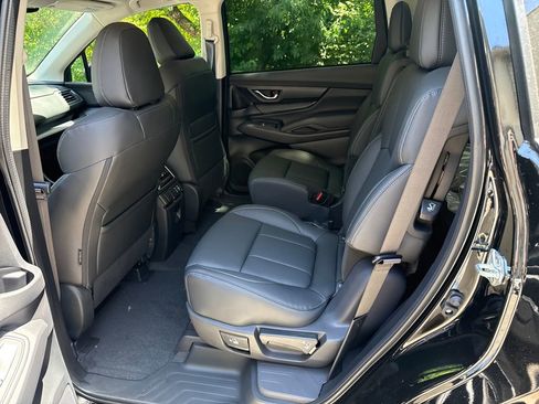 New 2026 Subaru Ascent Premium AWD/4WD image 12