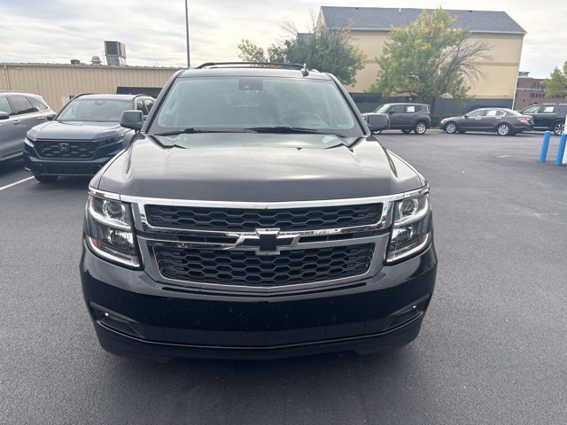 Used 2020 Chevrolet Suburban LT w/ Luxury Package AWD/4WD image 1