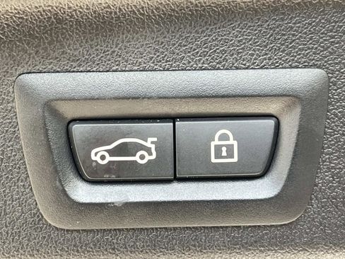 Used 2021 BMW X5 xDrive40i w/ Convenience Package image 12