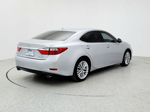 Used 2014 Lexus ES 350 w/ Luxury Package image 5