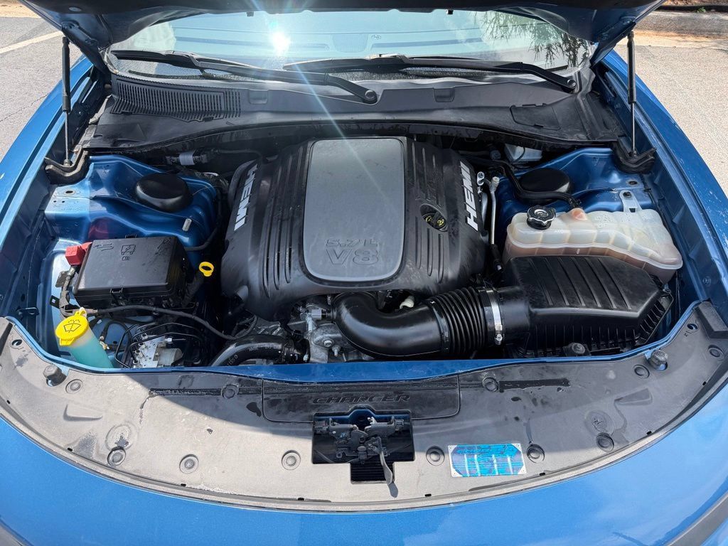 Used 2023 Dodge Charger R/T w/ Performance Handling Group RWD image 6