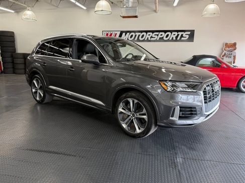 Used 2021 Audi Q7 3.0T Premium Plus w/ Executive Package image 11