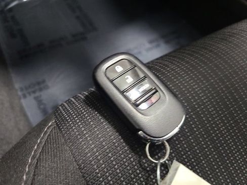 Used 2025 Honda Civic LX image 31