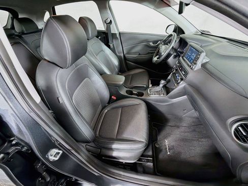 Used 2021 Hyundai Kona Limited AWD/4WD image 29