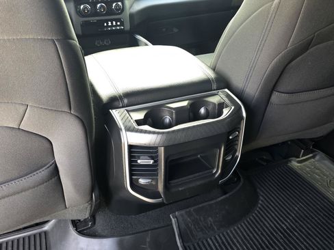 Used 2025 RAM 1500 Big Horn AWD/4WD image 13