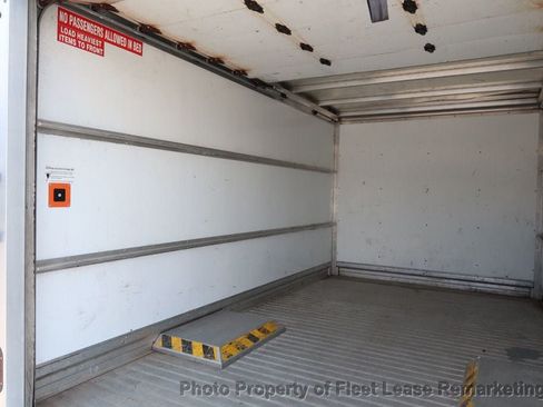Used 2019 Ford Transit 350 156 DRW RWD image 17