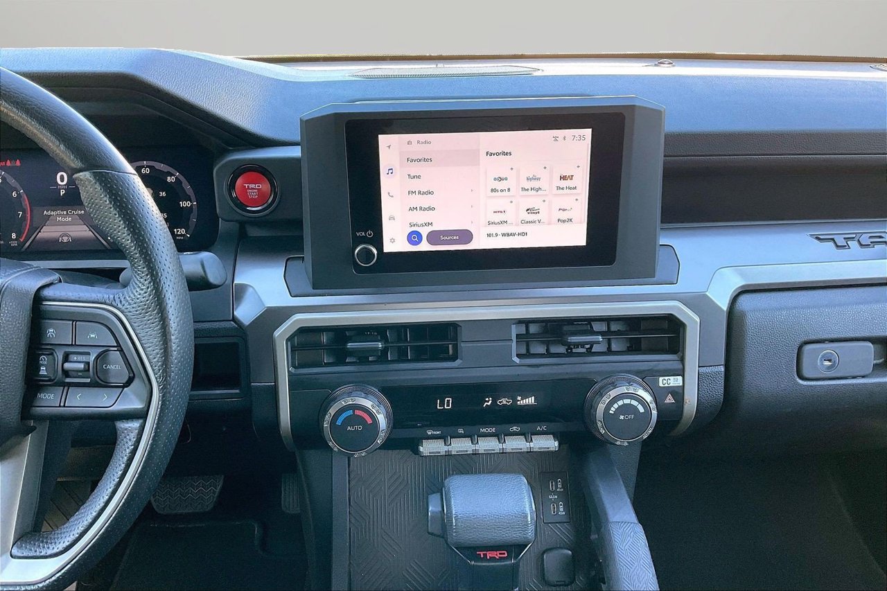 Used 2025 Toyota Tacoma TRD Off-Road AWD/4WD image 12