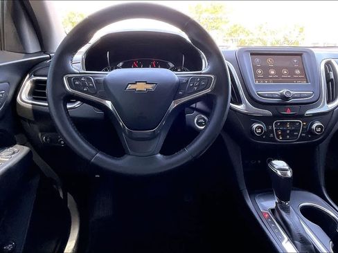 Used 2019 Chevrolet Equinox LT FWD image 13