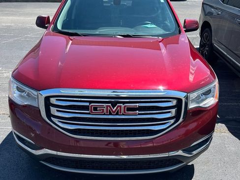 Used 2017 GMC Acadia SLT AWD/4WD image 2
