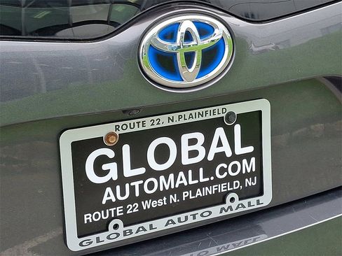 Used 2020 Toyota Prius Prime XLE image 30