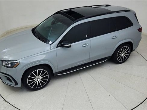 Used 2025 Mercedes-Benz GLS 450 4MATIC image 85