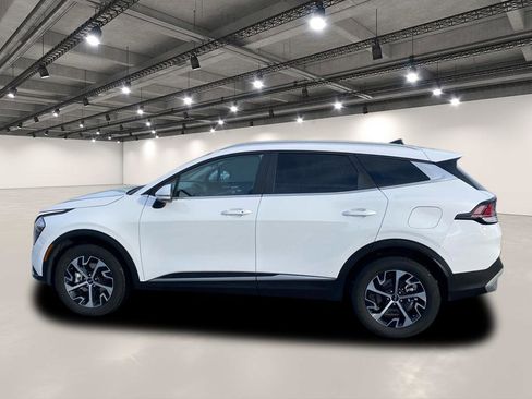 Certified 2023 Kia Sportage EX image 5