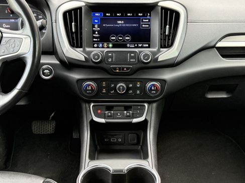 Used 2022 GMC Terrain SLT AWD/4WD image 36