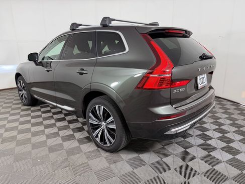 Used 2022 Volvo XC60 B5 Inscription w/ Advanced Package AWD/4WD image 3