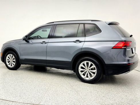 Used 2018 Volkswagen Tiguan S image 7