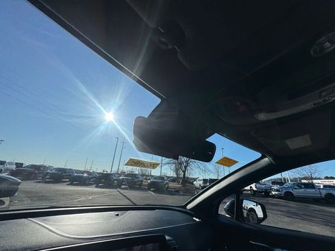 Used 2025 Kia Sportage X-Pro Prestige image 27