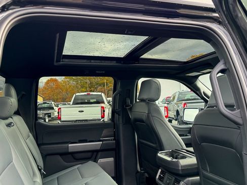 New 2025 Ford F150 Lightning Lariat image 15