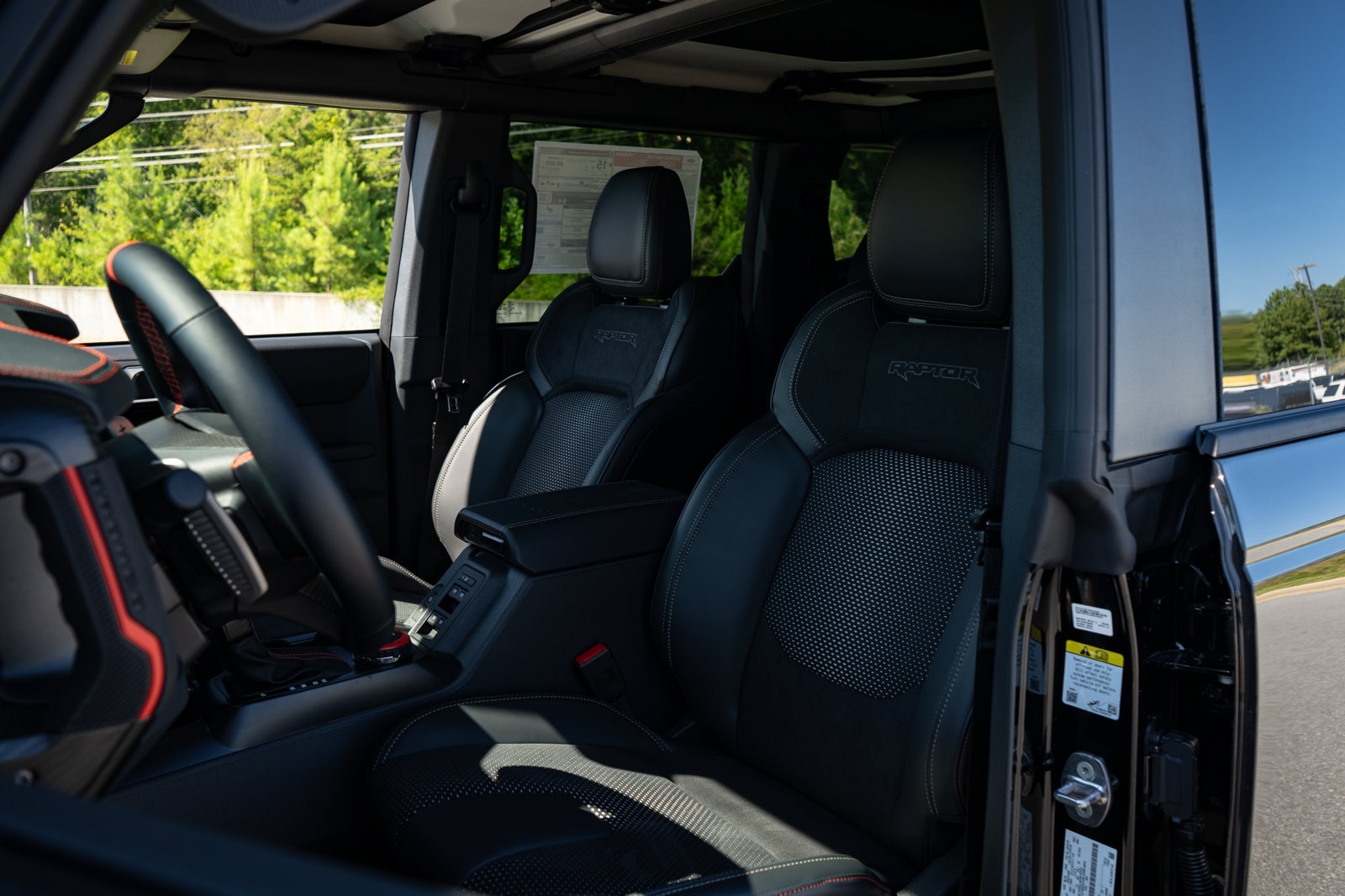 New 2026 Ford Bronco Raptor AWD/4WD image 33