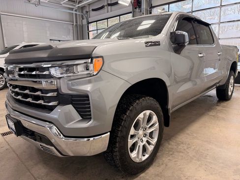 Used 2023 Chevrolet Silverado 1500 LTZ w/ LTZ Convenience Package II AWD/4WD image 4