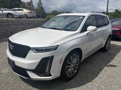 Used 2020 Cadillac XT6 Sport w/ Platinum Package