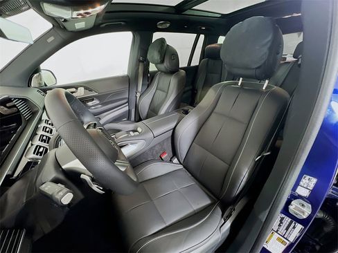 New 2025 Mercedes-Benz GLS 580 4MATIC image 11