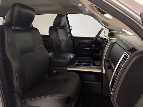 Used 2013 RAM 2500 Laramie w/ Convenience Group image 33