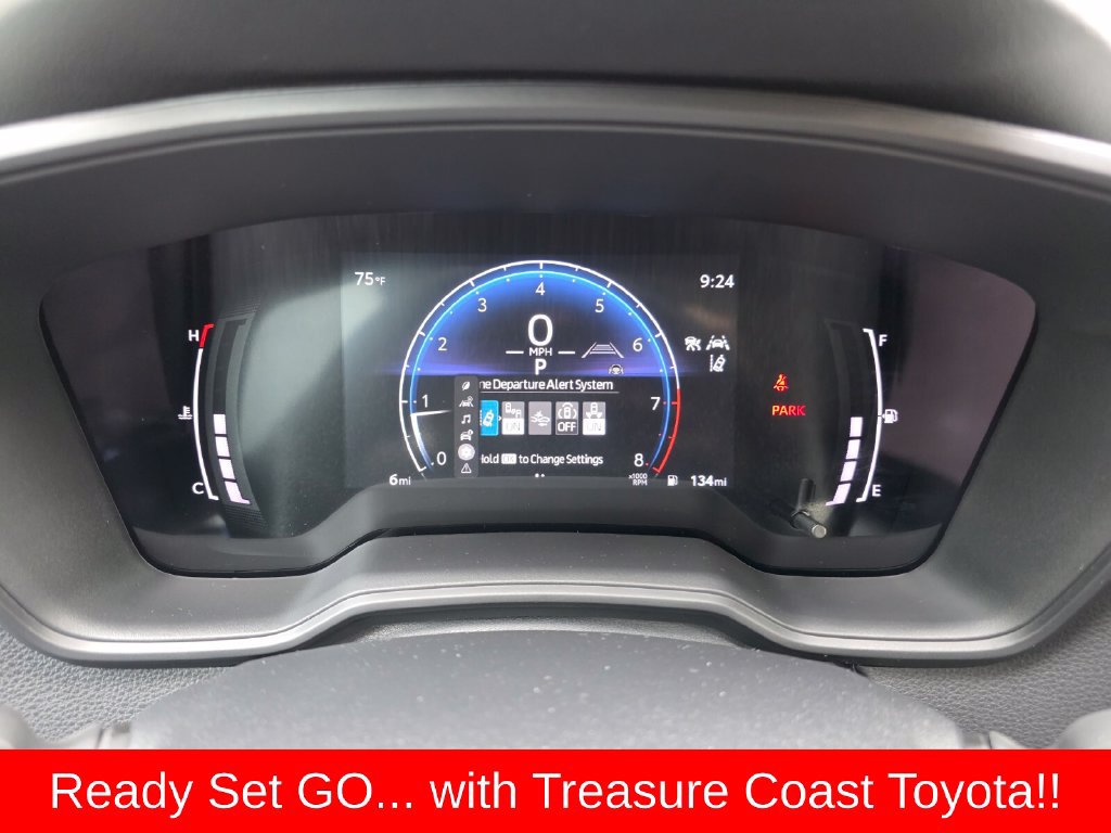Used 2026 Toyota Corolla LE FWD image 32
