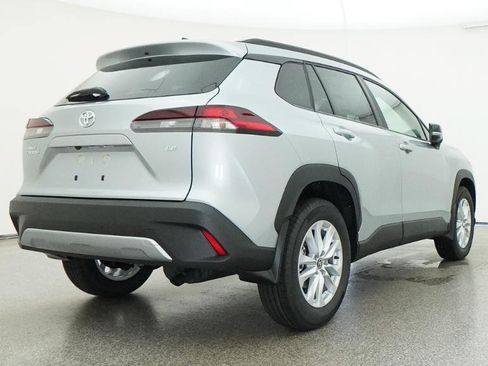 New 2026 Toyota Corolla Cross LE FWD image 19