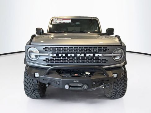 Used 2023 Ford Bronco Badlands AWD/4WD image 2
