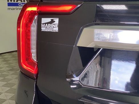 Used 2021 GMC Yukon Denali w/ Denali Premium Package image 39