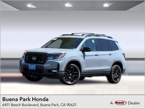 Used 2025 Honda Passport Black Edition image 1
