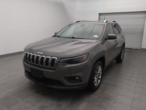 Used 2020 Jeep Cherokee Latitude Plus image 15